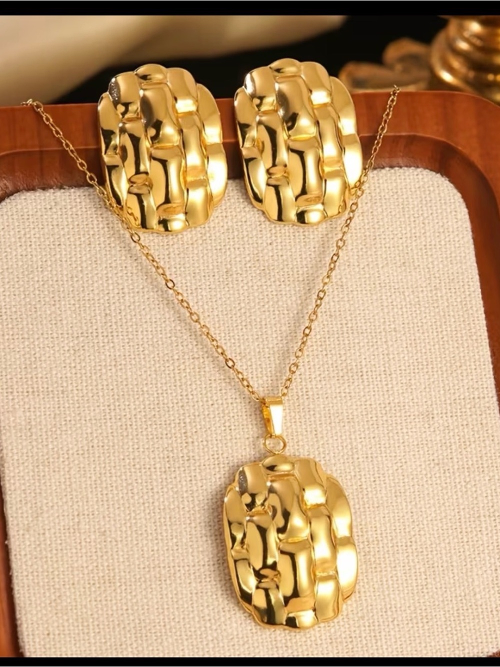 18k gold plated stainless steel necklace and earrings